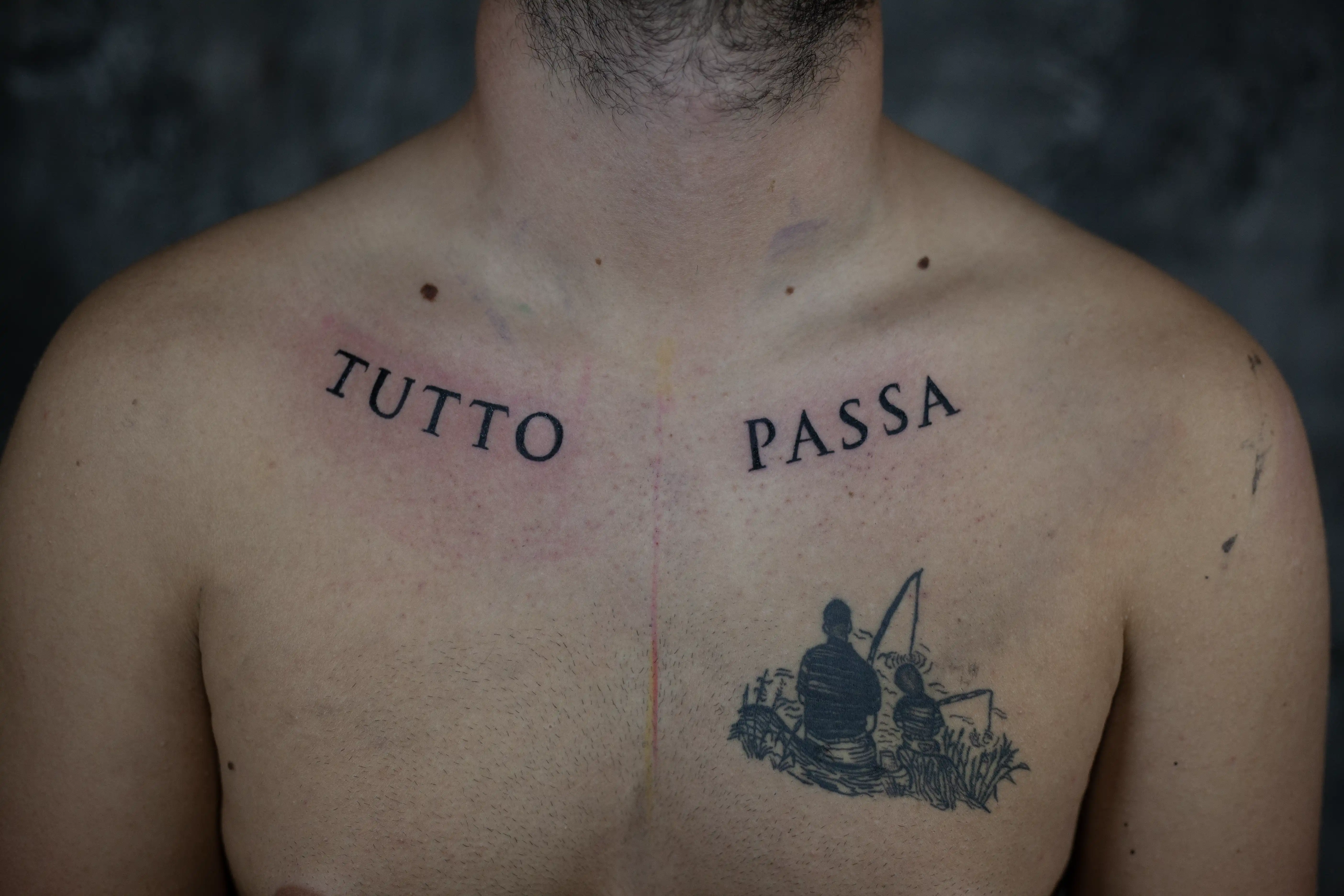 Tetovaža TUTTO PASSA - Lettering - Eternal Art Tattoo Studio Loznica